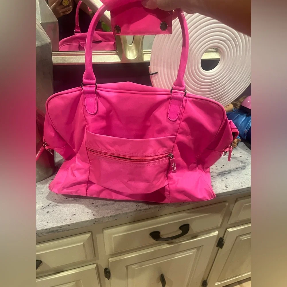 Nicole Miller hot pink carry on duffle bag! - Picture 3 of 6
